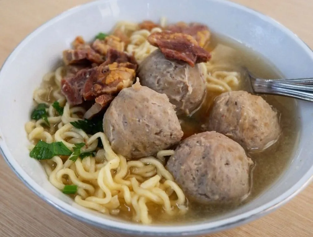 Mie Bakso Rahayu: Nikmati Kebanggaan Kuliner Cilacap yang Tak Pernah Pudar