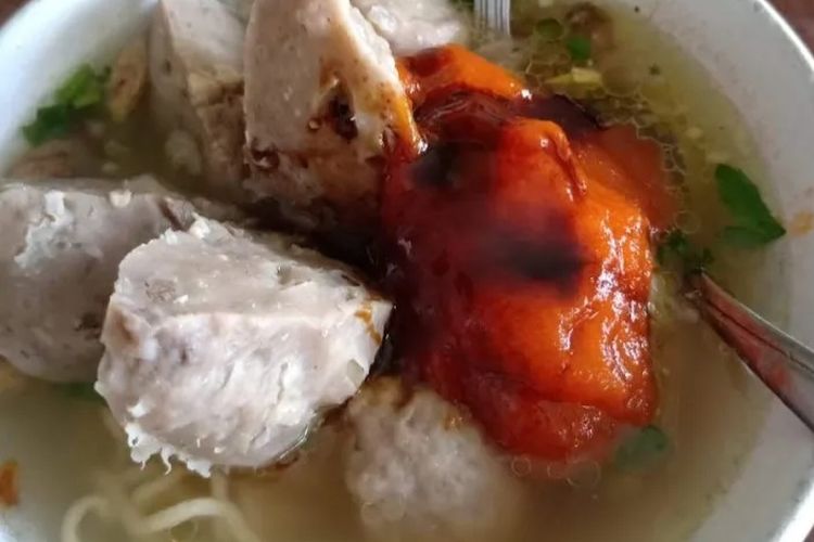 Mie Bakso Rahayu: Rasa yang Mengingatkan pada Kenangan Lama